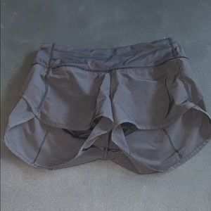 black lulu lemon athletic shorts